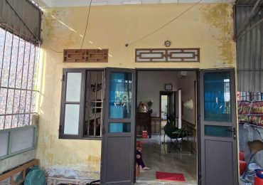 Thăm gia đình của thủ môn Đình Triệu